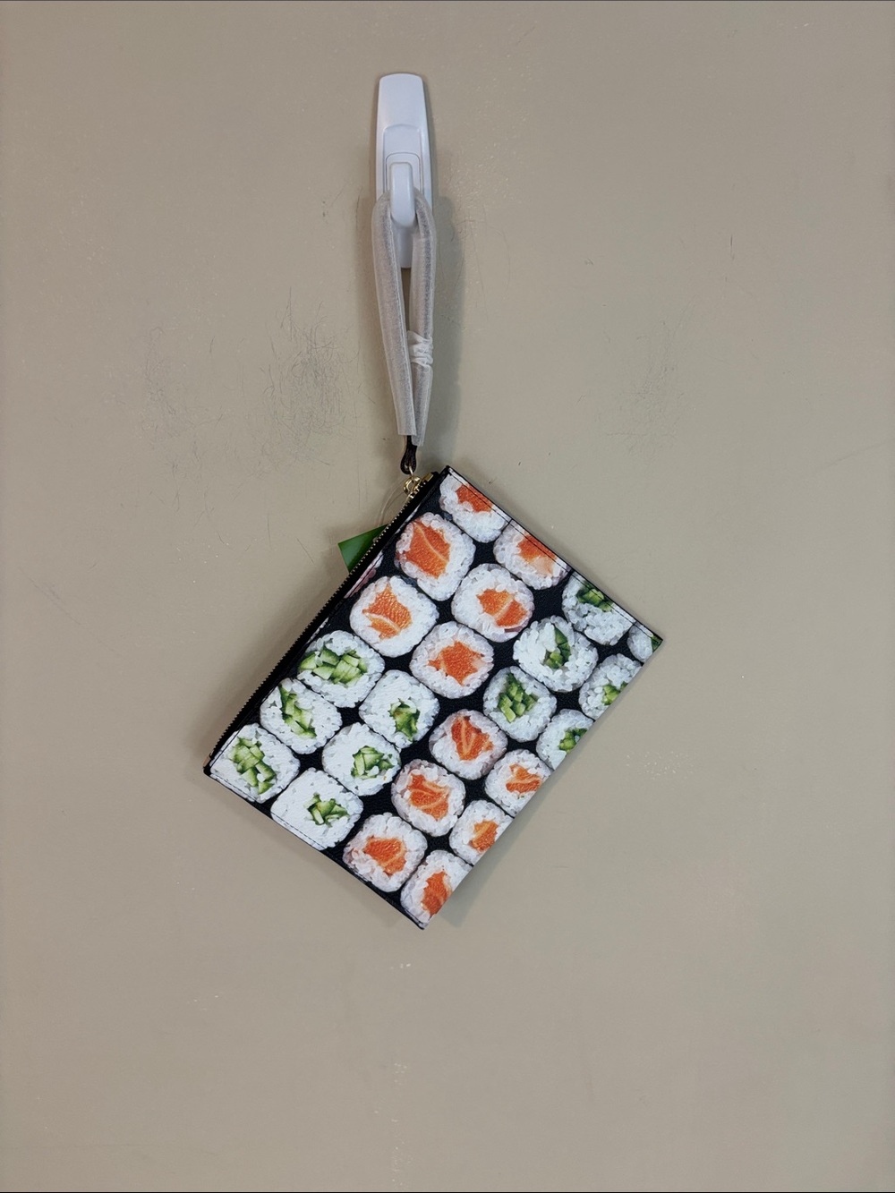 Kate Spade Medium Bella Wristlet Hello Tokyo Sushi Print Zippered Pouch NWT - Picture 2 of 11
